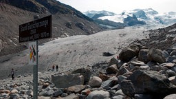 Teil der Gletscherzunge des Sulzenauferners in den Stubaier Alpen.